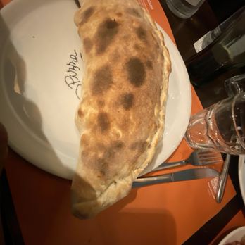 Il Pellicano - Calzone: mozzarella, mushroom, sausage - Pizza Near Me - Castiglione del Lago, PG Il Pellicano - Calzone: mozzarella, mushroom, sausage - Pizza Near Me - Castiglione del Lago, PG