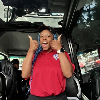 USA Guided Tours - Katiana in da BUS! - Historical Tours Near Me - Washington, DC, District of Columbia
