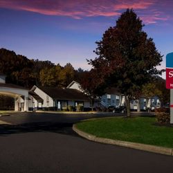 Surestay Plus Hotel By Best Western Highland Poughkeepsie - SureStay Plus by Best Western Highland Poughkeepsie