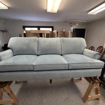 Casa Eterno - Furniture Reupholstery Near Me - Minneapolis, Minnesota Casa Eterno - Furniture Reupholstery Near Me - Minneapolis, Minnesota