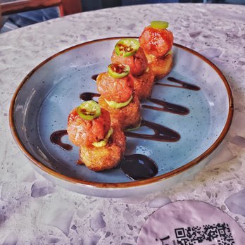 Wabi on Rose - Crispy Rice - Sushi Bars Near Me - Venice, California Wabi on Rose - Crispy Rice - Sushi Bars Near Me - Venice, California