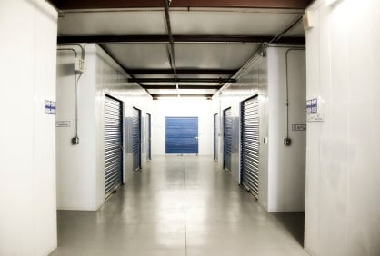 Public Storage by null