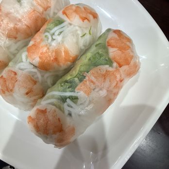 Banh Mi Amour - Shrimp spring roll - Vietnamese Near Me - Visalia, California Banh Mi Amour - Shrimp spring roll - Vietnamese Near Me - Visalia, California
