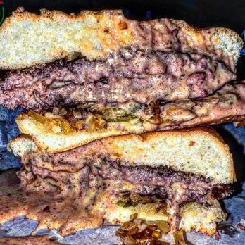 Matt's Bar - Jucy Lucy - Burgers Near Me - Minneapolis, Minnesota Matt's Bar - Jucy Lucy - Burgers Near Me - Minneapolis, Minnesota