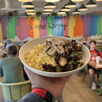 Flower Child - Salad Near Me - Atlanta, Georgia