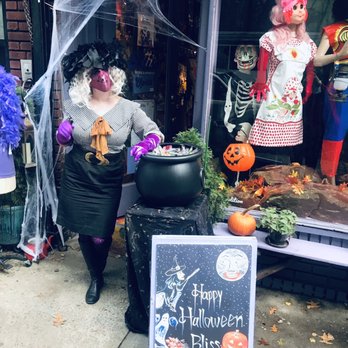 Bliss Vintage & Handmade - Cards & Stationery Near Me - Sunnyside, New York