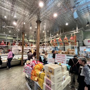 Di Palo's - Interior - Cheese Shops Near Me - New York, New York