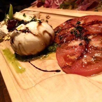 L'Atelier - Buffalo mozzarella - Canadian (New) Near Me - Quebec City, Quebec L'Atelier - Buffalo mozzarella - Canadian (New) Near Me - Quebec City, Quebec