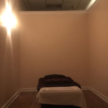 Feel Feet Spa - Massage Near Me - Bloomingdale, Illinois Feel Feet Spa - Massage Near Me - Bloomingdale, Illinois