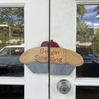Julian Pie Company - Doors - Bakeries Near Me - Santa Ysabel, California Julian Pie Company - Doors - Bakeries Near Me - Santa Ysabel, California