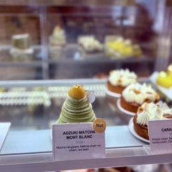 Satura Patisserie - New pastry
