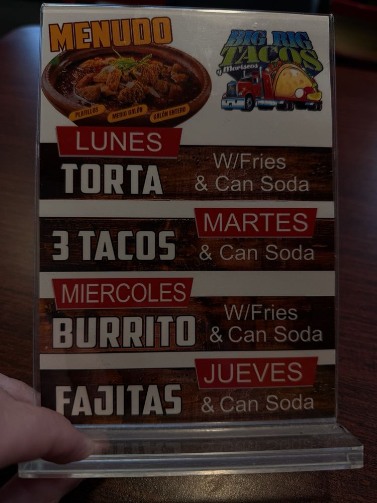 Big Rig Tacos Y Mariscos