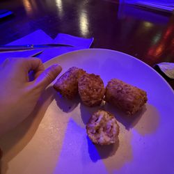 The Lazy Pineapple - Island Tots - yo these were so good