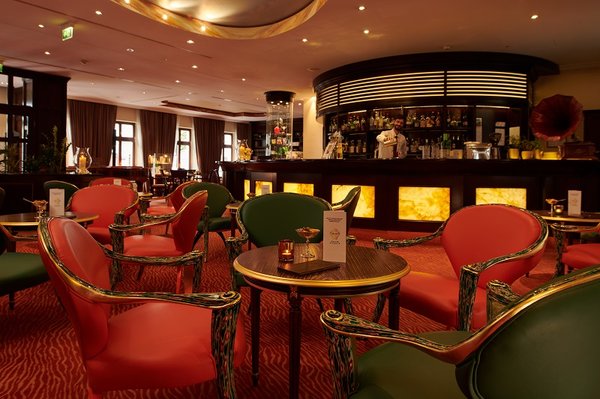 Relais & Châteaux Hotel Bülow Palais by null