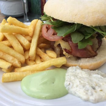 Café de Oriente - Hamburger - Modern European Near Me - Madrid, M Café de Oriente - Hamburger - Modern European Near Me - Madrid, M