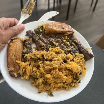 Bahama Breeze - Bars Near Me - Orlando, Florida