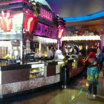 Regal Warren West - Cinema Near Me - Wichita, Kansas