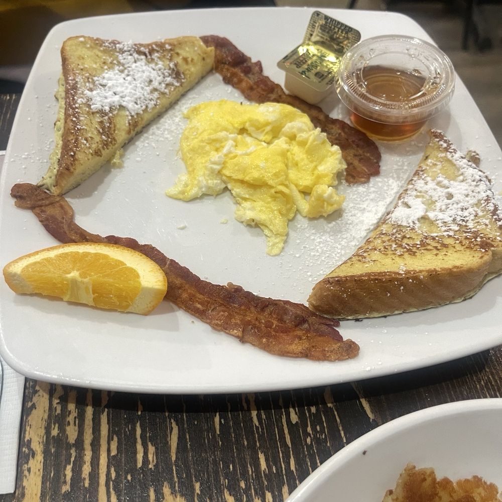 Addy’s Diner - Diners Near Me - Cleveland, Ohio Addy’s Diner - Diners Near Me - Cleveland, Ohio
