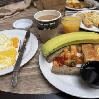 Embassy Suites by Hilton Milpitas Silicon Valley - Complimentary breakfast buffet - Hotels Near Me - Milpitas, California