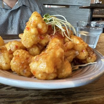 Doraku Sushi Kapolei - Jumpin' Cauliflower - Sushi Bars Near Me - Kapolei, Hawaii Doraku Sushi Kapolei - Jumpin' Cauliflower - Sushi Bars Near Me - Kapolei, Hawaii