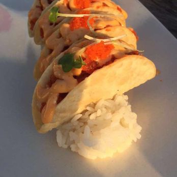 Dawa Sushi - Spicy Tuna Tacos - Food Trucks Near Me - Austin, Texas Dawa Sushi - Spicy Tuna Tacos - Food Trucks Near Me - Austin, Texas