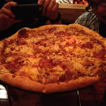Homeslice - Knife & Forkner (medium for $23) - Pizza Near Me - Chicago, Illinois