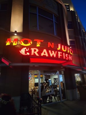 Hot N Juicy Crawfish by null