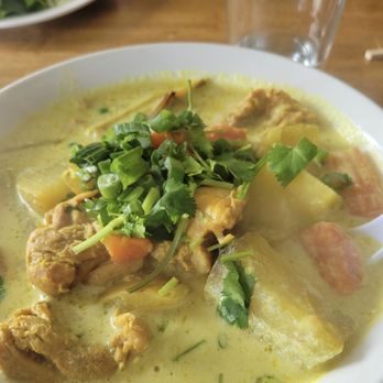 La Cà 38th - Very flavorful Curry Chicken Soup! - Vietnamese Near Me - Tacoma, Washington