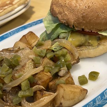 The Early Bird - Delicious cheeseburger - Breakfast & Brunch Near Me - Donora, Pennsylvania The Early Bird - Delicious cheeseburger - Breakfast & Brunch Near Me - Donora, Pennsylvania