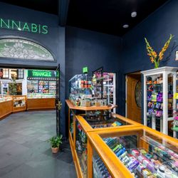 Emerald Triangle Cannabis Store