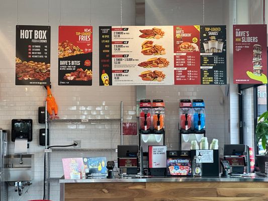 Dave's Hot Chicken by null