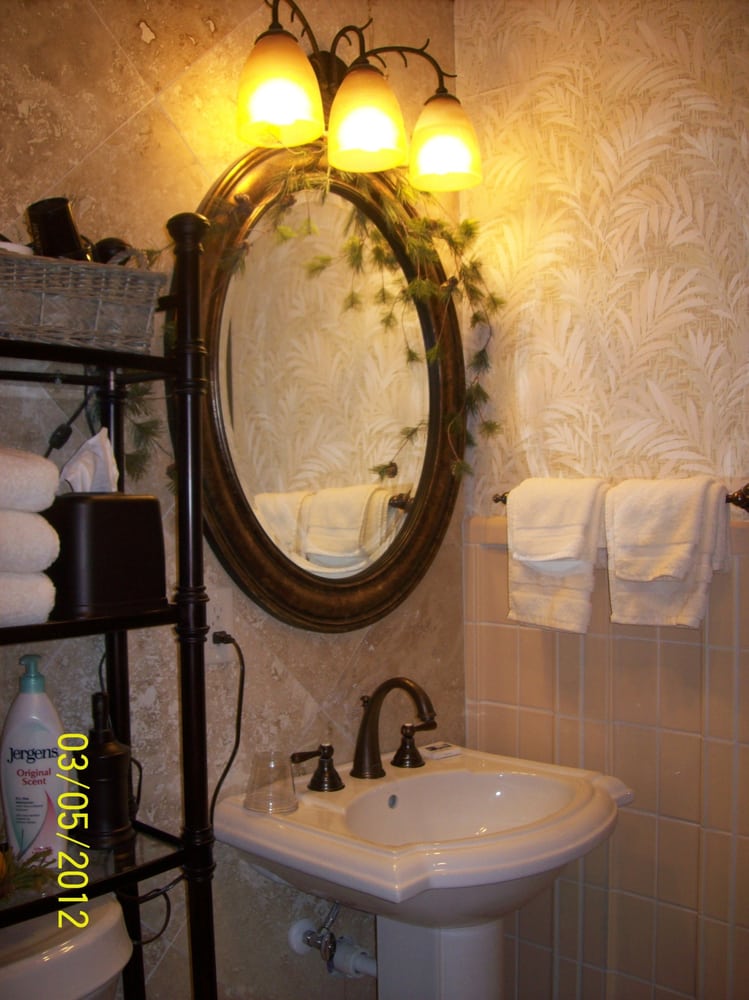 WESTVIEW BED AND BREAKFAST Updated October 2024 18 Photos & 18