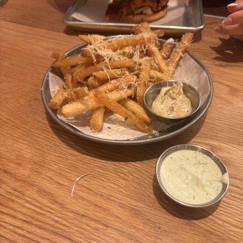 Gordon Ramsay Burger - Truffle Fries - Salad Near Me - Chicago, Illinois