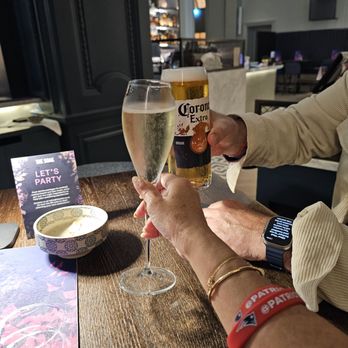 Grosvenor Hotel - The Soak Bar - Hotels Near Me - London, XGL