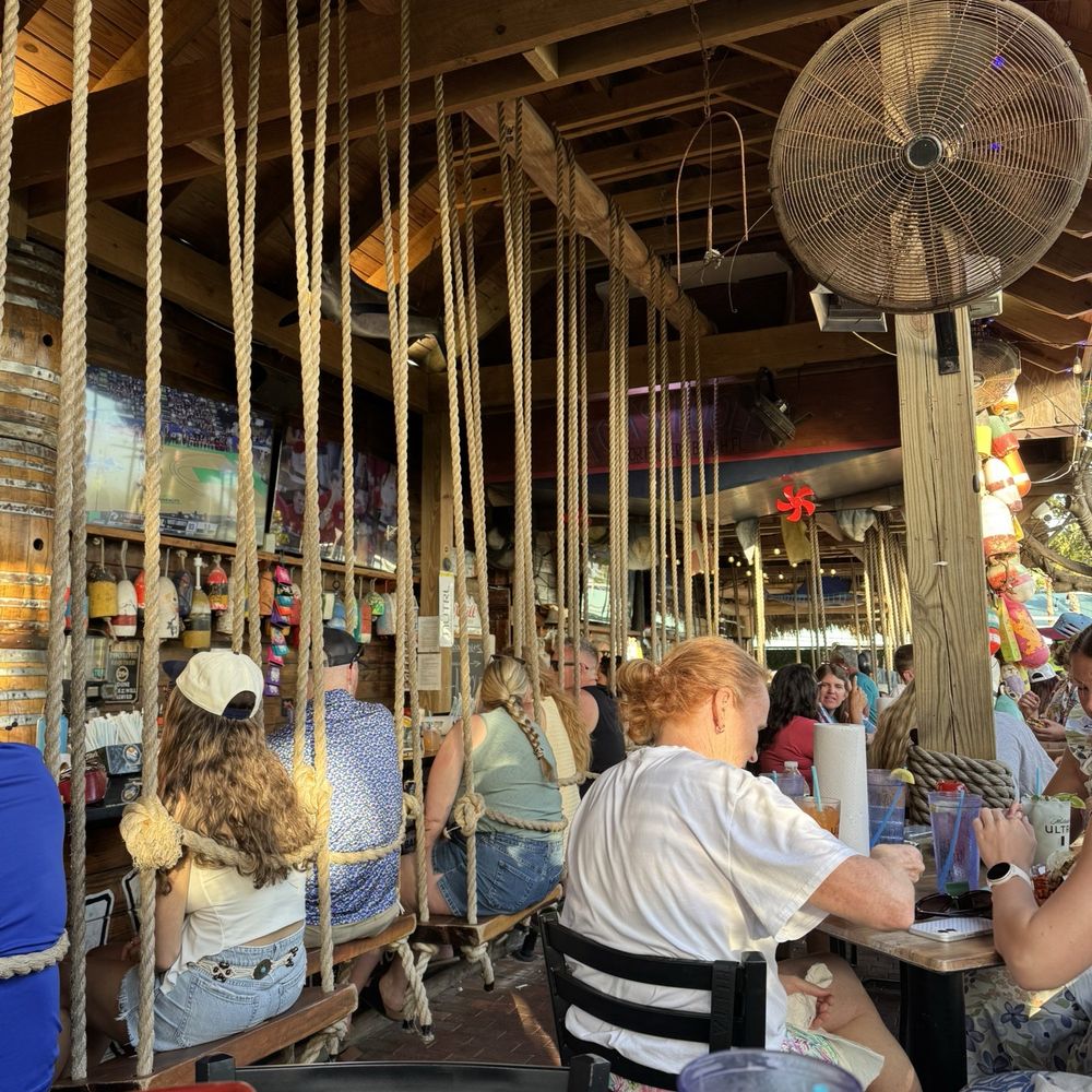 Yucatan Beach Stand - Bar - American Near Me - Fort Myers Beach, Florida Yucatan Beach Stand - Bar - American Near Me - Fort Myers Beach, Florida