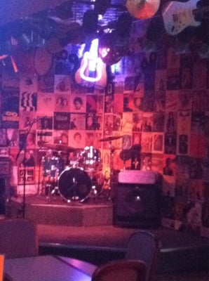 Montavilla Station by null