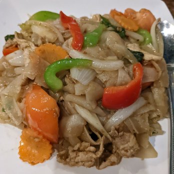 Thippawan Thai Restaurant - Pad Kee Mao. - Thai Near Me - Rancho Cucamonga, California Thippawan Thai Restaurant - Pad Kee Mao. - Thai Near Me - Rancho Cucamonga, California