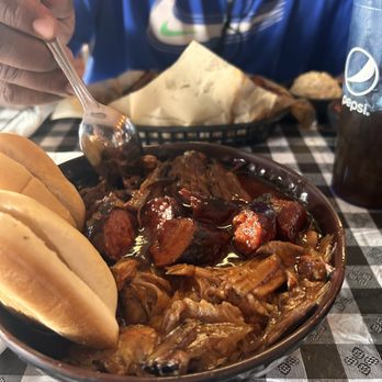 Britt's BBQ and Catering - Barbeque Near Me - El Segundo, California Britt's BBQ and Catering - Barbeque Near Me - El Segundo, California
