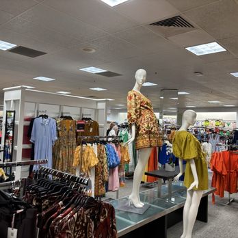 Dillard's - Department Stores Near Me - Fort Smith, Arkansas Dillard's - Department Stores Near Me - Fort Smith, Arkansas