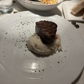 Eddie V's Prime Seafood - 8 oz. Center Cut Filet Mignon - Seafood Near Me - Scottsdale, Arizona