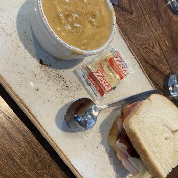 First Watch - Lunch 1/2 Sandwich & Soup - Breakfast & Brunch Near Me - Kissimmee, Florida