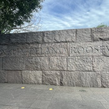 Franklin Delano Roosevelt Memorial - Landmarks & Historical Buildings Near Me - Washington, DC, District of Columbia