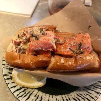 DOMU - Lobster roll - Ramen Near Me - Orlando, Florida DOMU - Lobster roll - Ramen Near Me - Orlando, Florida