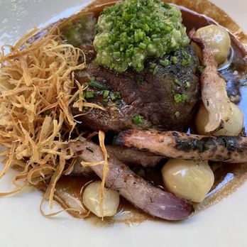 Camelia - Beef cheeks - French Near Me - Los Angeles, California Camelia - Beef cheeks - French Near Me - Los Angeles, California