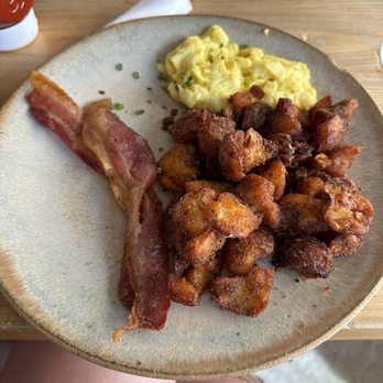 Bearcat CBD - Simple breakfast, deliciousness - Coffee & Tea Near Me - New Orleans, Louisiana