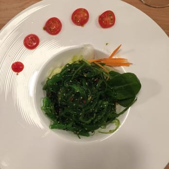 Rice N Roll Bistro - Seaweed salad - Sushi Bars Near Me - Milwaukee, Wisconsin