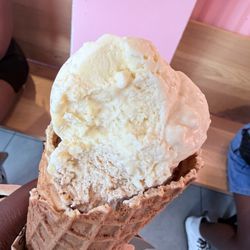 Van Leeuwen - Earl Grey Tea Mango Sticky Rice