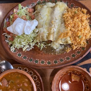 El Jalisco - Green chili enchiladas - New Mexican Cuisine Near Me - Spring Branch, Texas El Jalisco - Green chili enchiladas - New Mexican Cuisine Near Me - Spring Branch, Texas