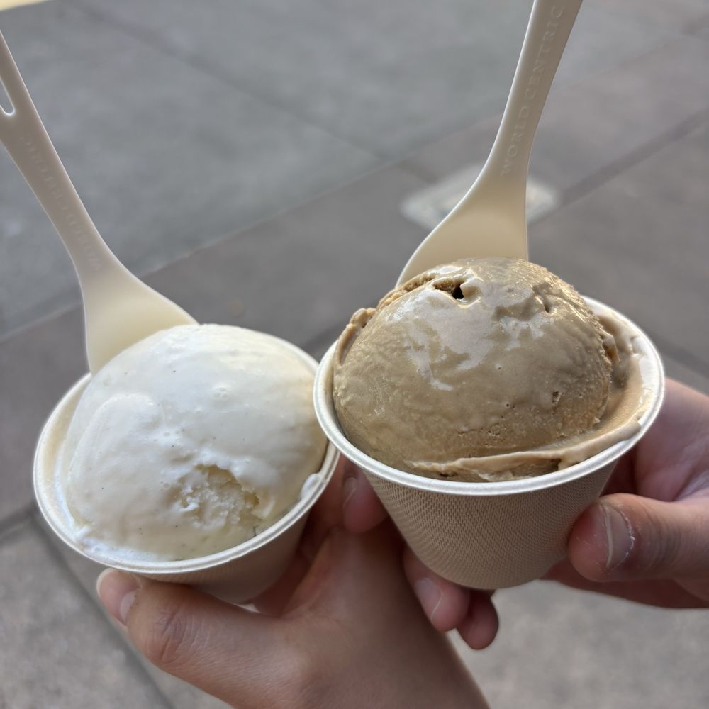 Humphry Slocombe Pruneyard - Tahitian Vanilla Ice Cream, Vietnamese Coffee Ice Cream - Ice Cream & Frozen Yogurt Near Me - Campbell, California Humphry Slocombe Pruneyard - Tahitian Vanilla Ice Cream, Vietnamese Coffee Ice Cream - Ice Cream & Frozen Yogurt Near Me - Campbell, California