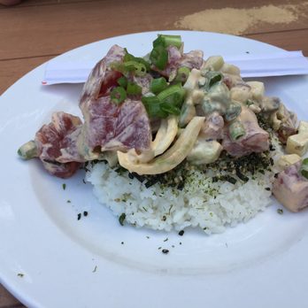 Aloha Mixed Plate - Volcano poke - Hawaiian Near Me - Lahaina, Hawaii